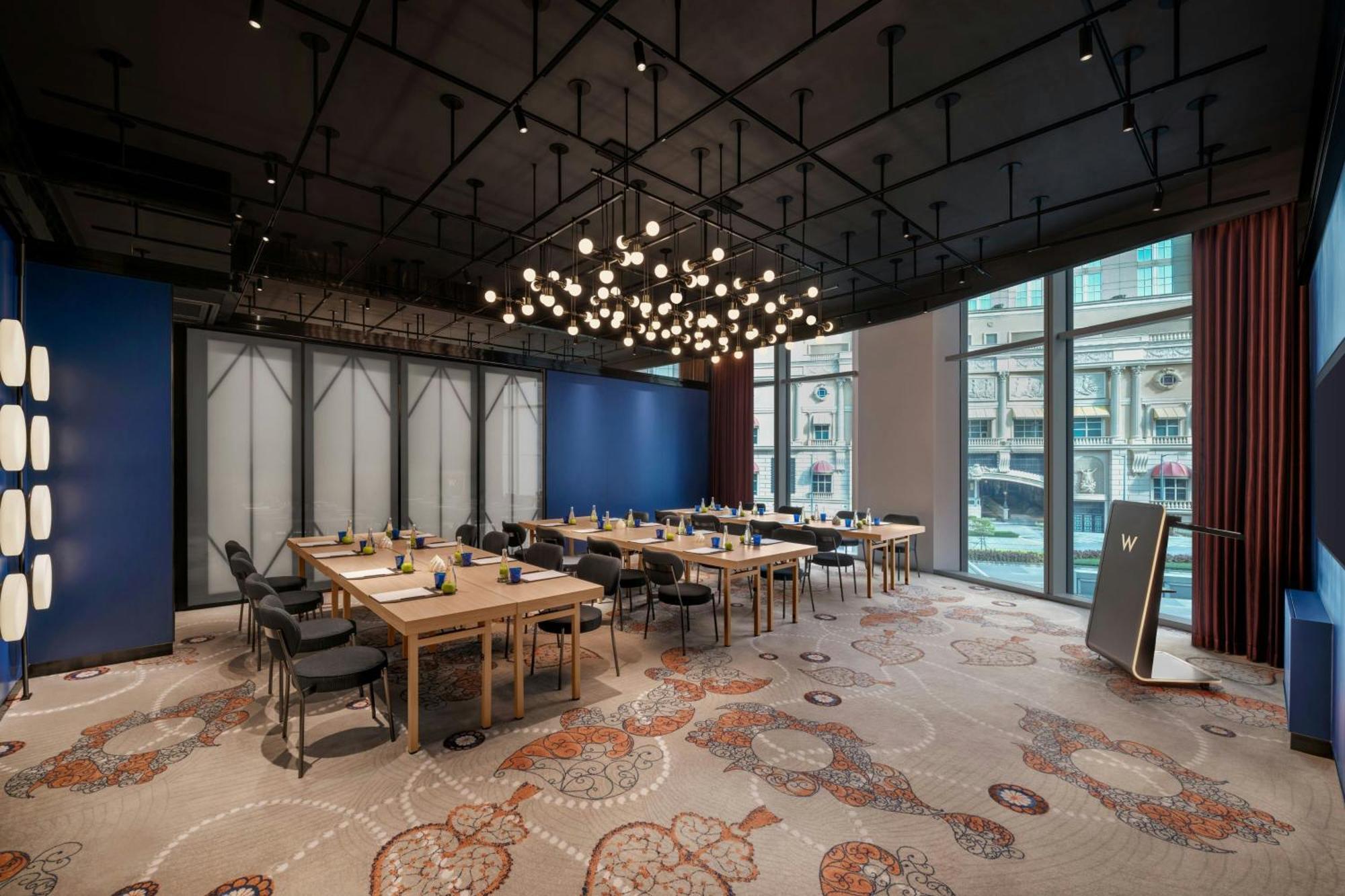 W Macau - Studio City Eksteriør billede Meeting room