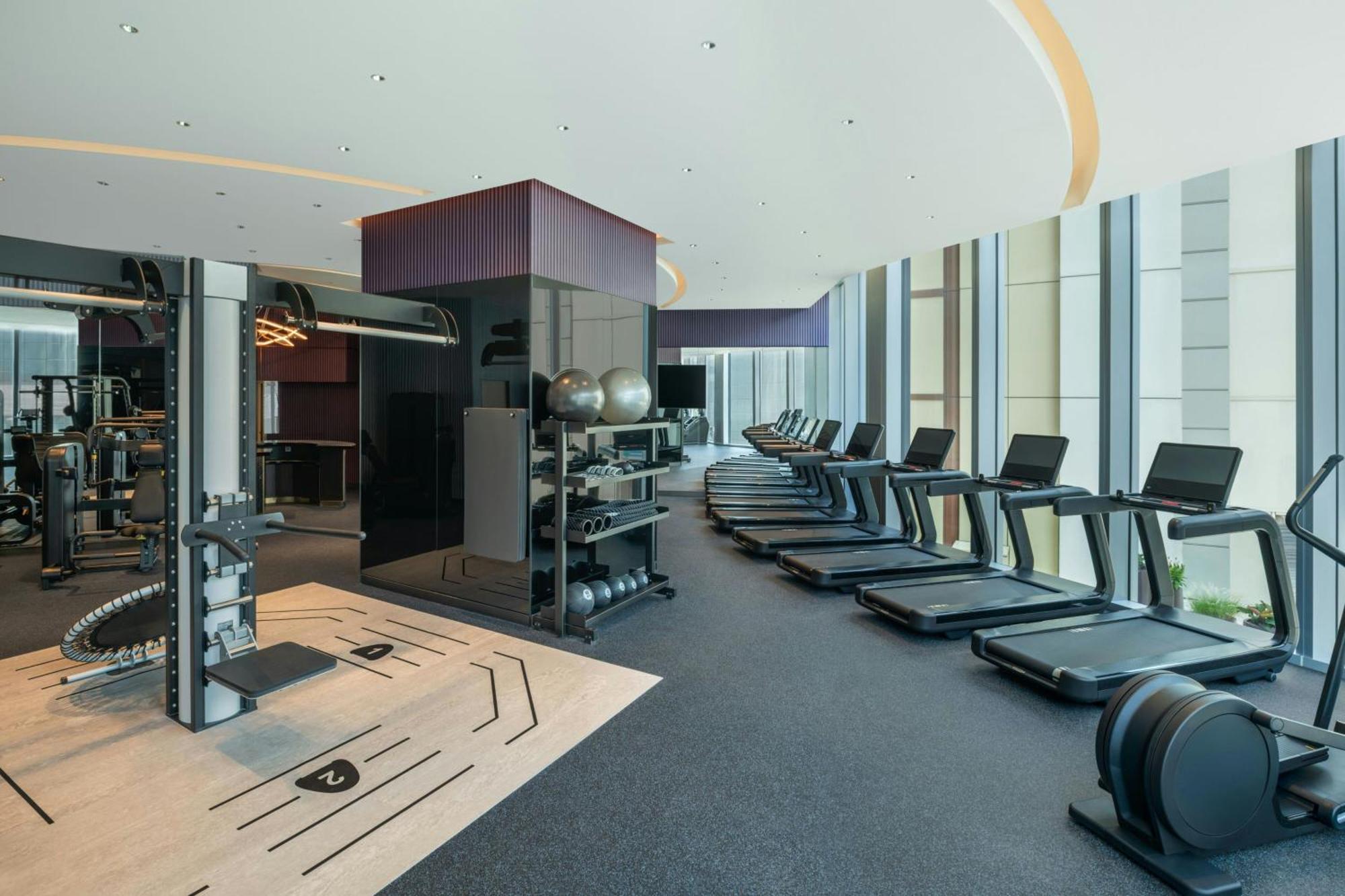 W Macau - Studio City Eksteriør billede The gym at The Hari