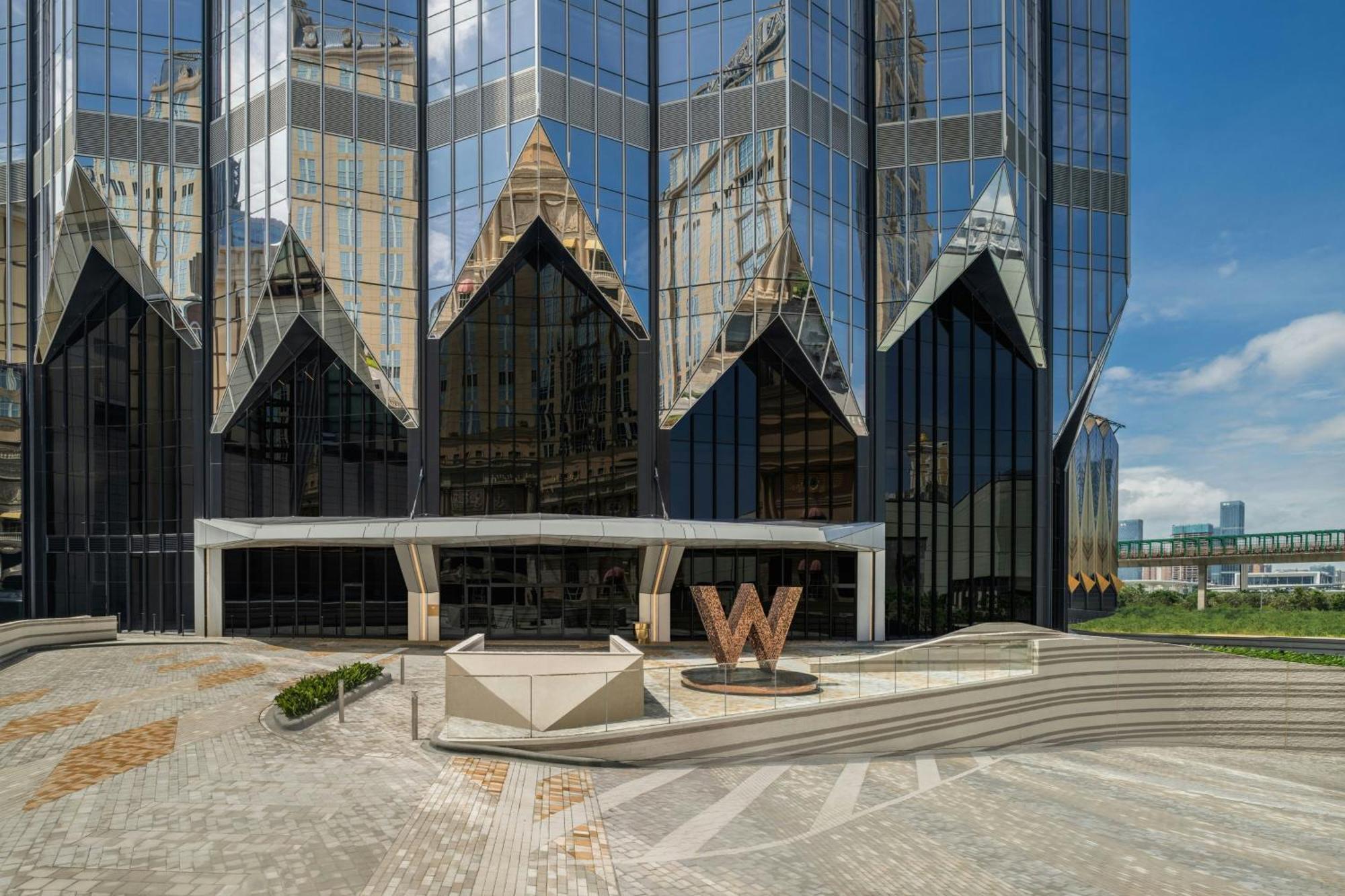 W Macau - Studio City Eksteriør billede Westin Palace, Prague